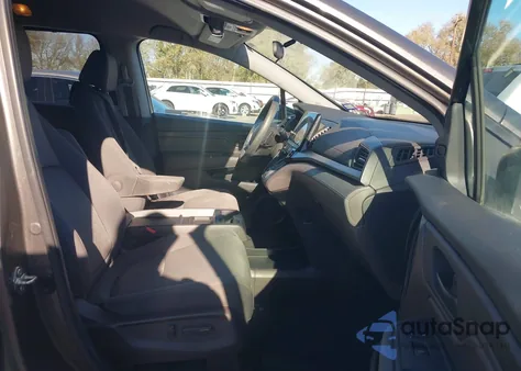 2019 Honda Odyssey Ex z USA, uszkodzony, nr VIN 5FNRL6H52KB039324